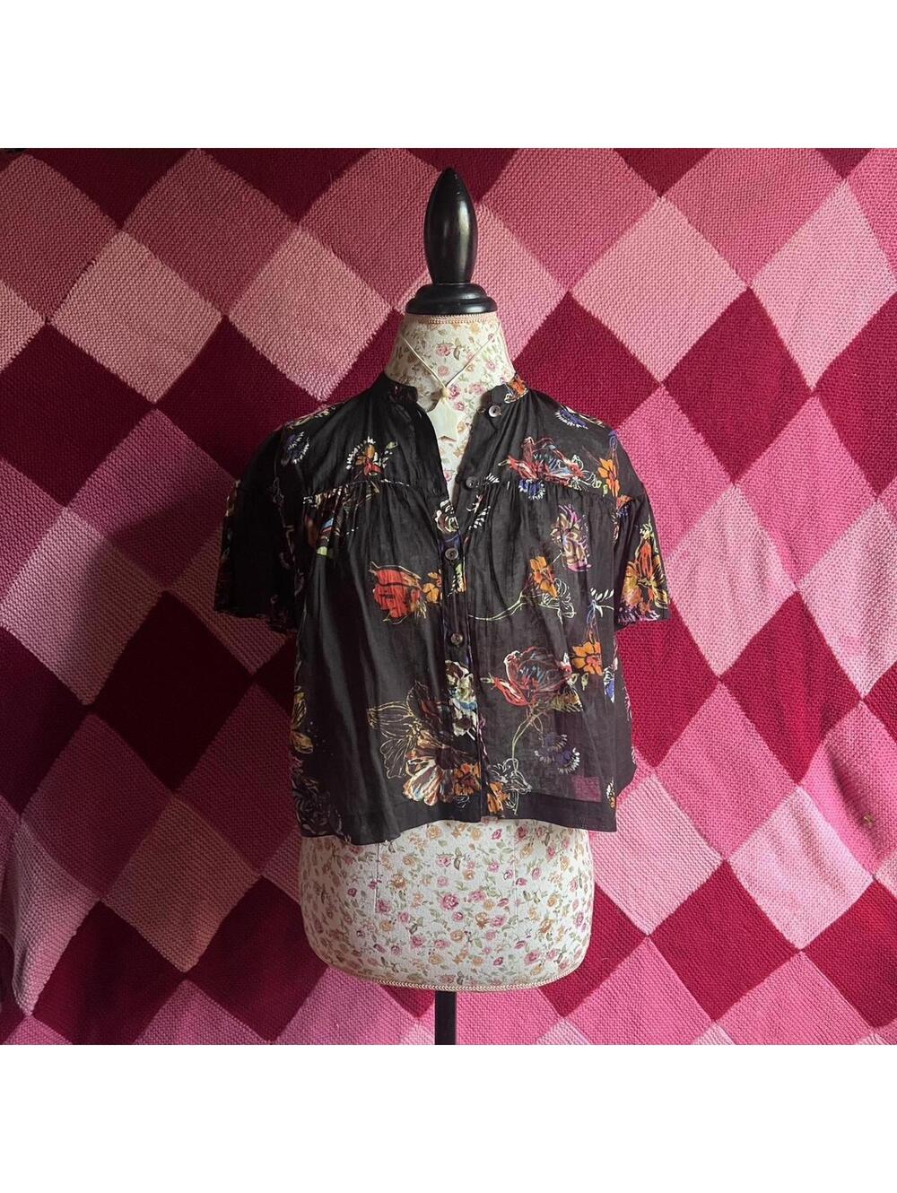 Black floral flowy button-up blouse